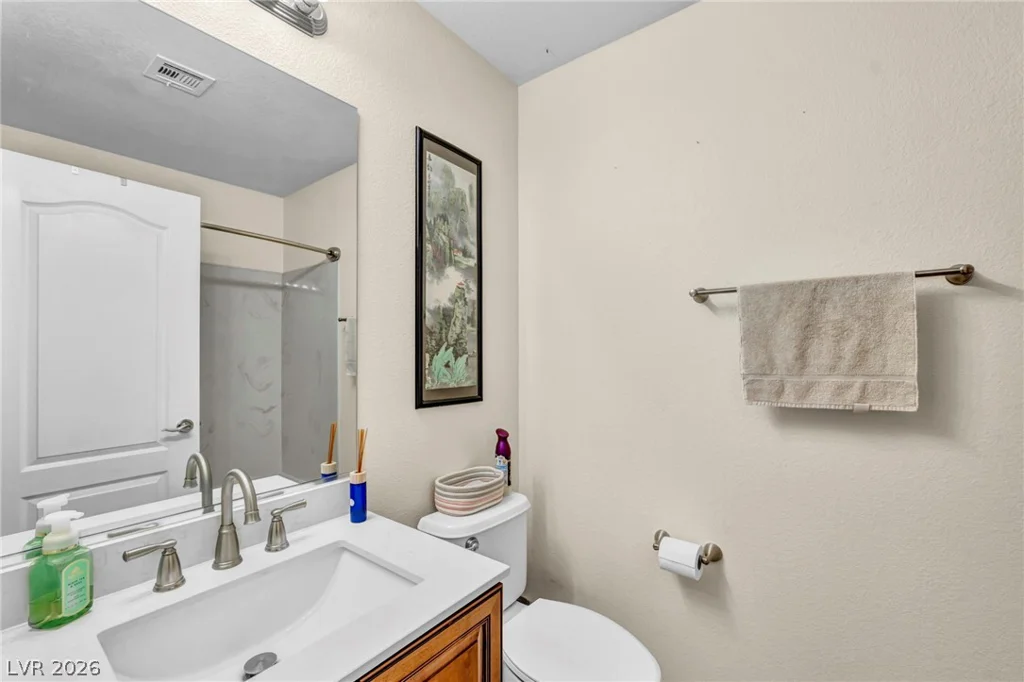 7008 Manzanares, North Las Vegas, NV 89084