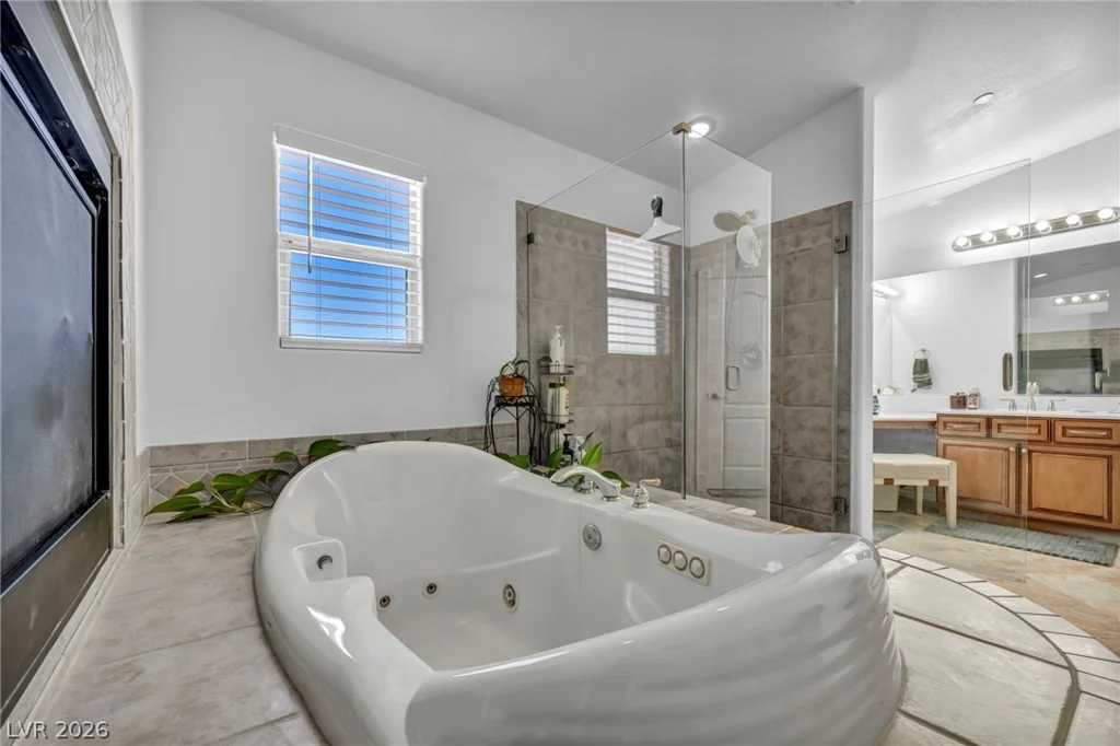 7008 Manzanares, North Las Vegas, NV 89084