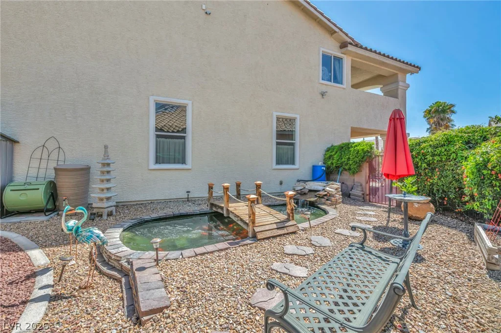 7008 Manzanares, North Las Vegas, NV 89084