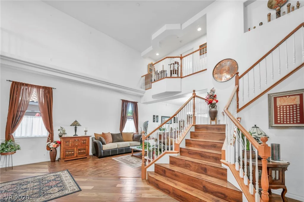 7008 Manzanares, North Las Vegas, NV 89084