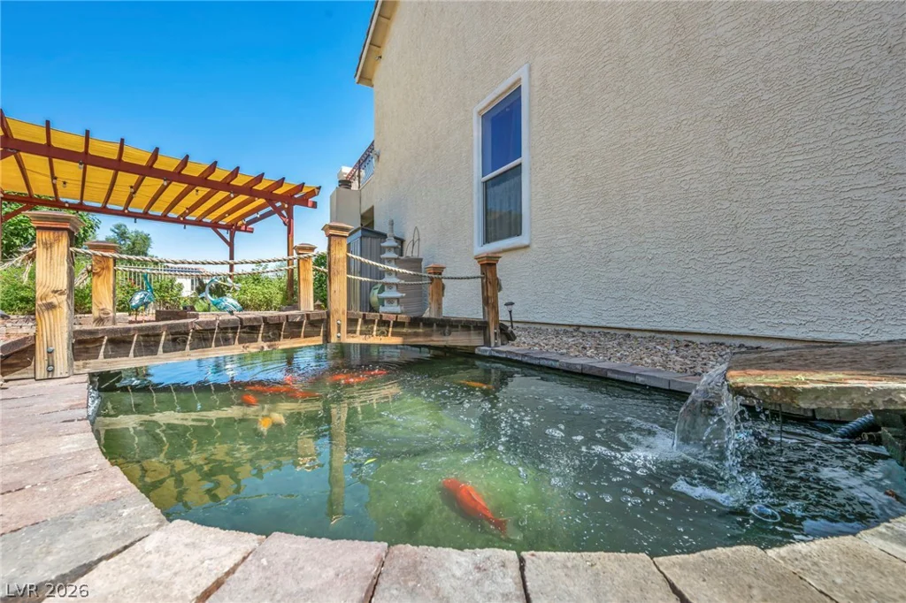 7008 Manzanares, North Las Vegas, NV 89084