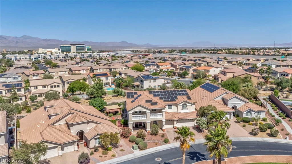 7008 Manzanares, North Las Vegas, NV 89084