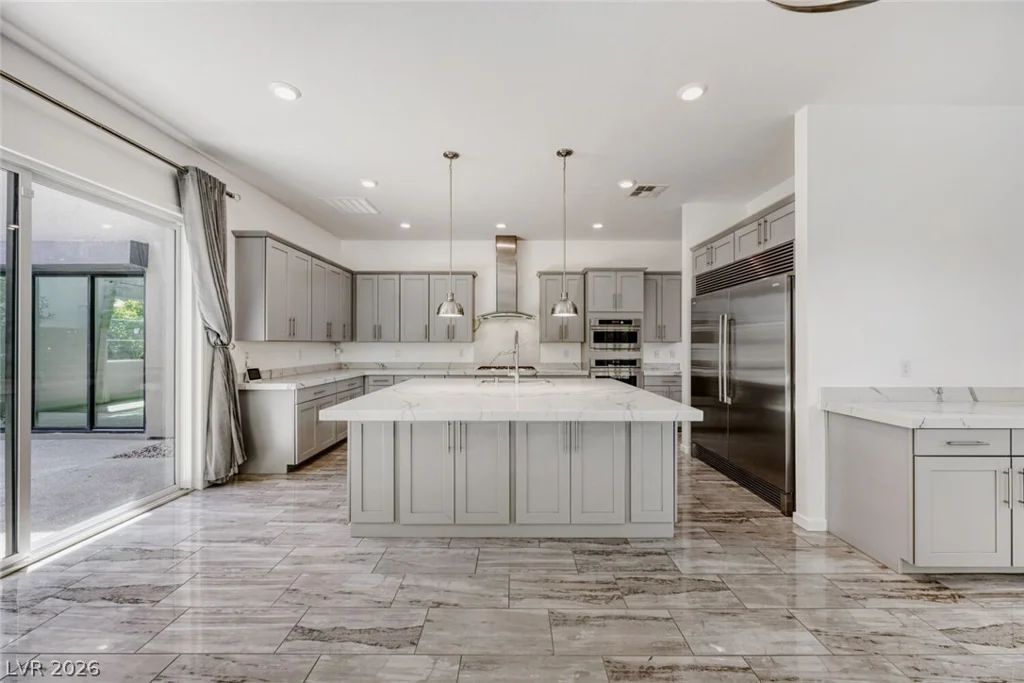 10334 Jade Gardens, Las Vegas, NV 89135