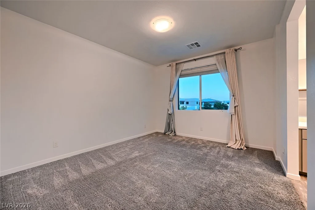 10334 Jade Gardens, Las Vegas, NV 89135