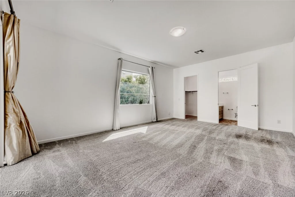 10334 Jade Gardens, Las Vegas, NV 89135