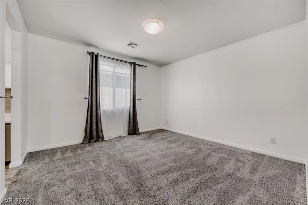 10334 Jade Gardens, Las Vegas, NV 89135