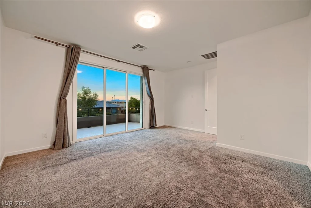 10334 Jade Gardens, Las Vegas, NV 89135