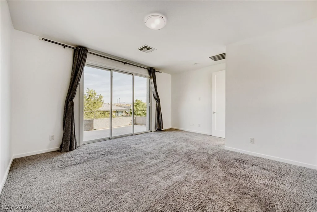 10334 Jade Gardens, Las Vegas, NV 89135