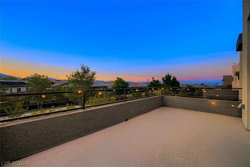 10334 Jade Gardens, Las Vegas, NV 89135