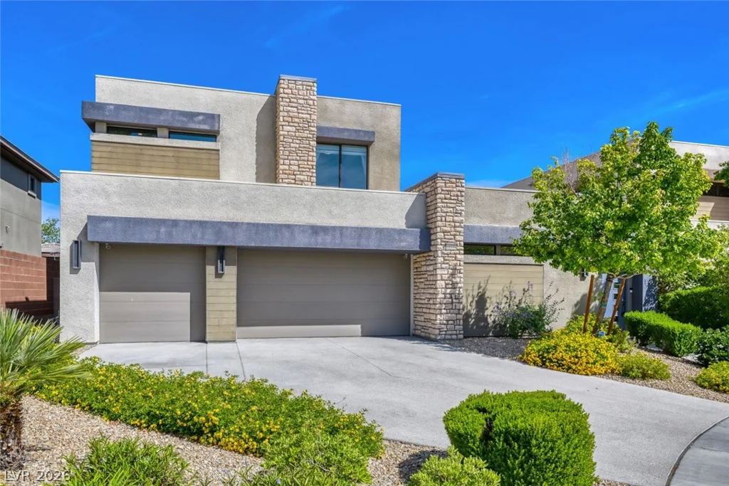 10334 Jade Gardens, Las Vegas, NV 89135