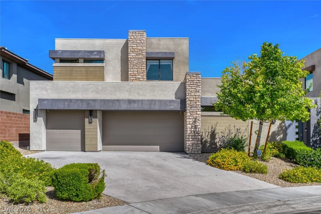 10334 Jade Gardens, Las Vegas, NV 89135