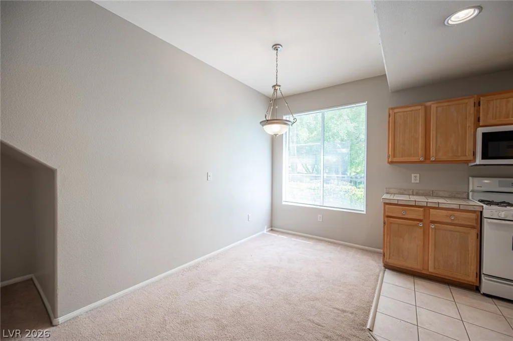 10211 Red Pueblo, Las Vegas, NV 89144