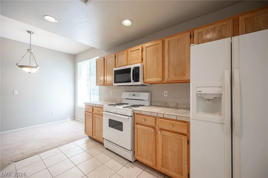 10211 Red Pueblo, Las Vegas, NV 89144