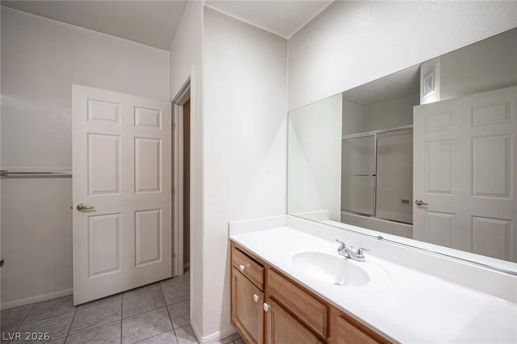 10211 Red Pueblo, Las Vegas, NV 89144