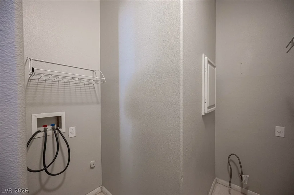 10211 Red Pueblo, Las Vegas, NV 89144