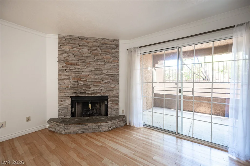 2200 Fort Apache, Las Vegas, NV 89117