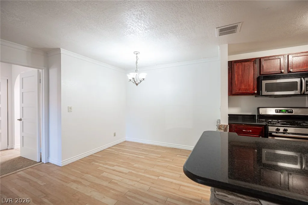2200 Fort Apache, Las Vegas, NV 89117
