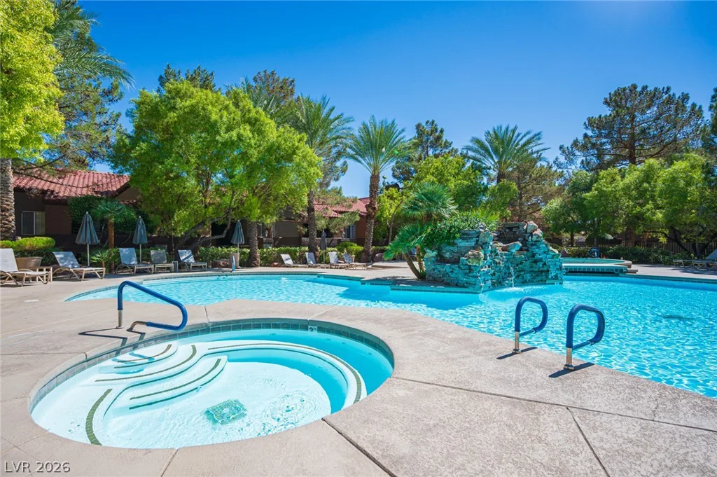 2200 Fort Apache, Las Vegas, NV 89117