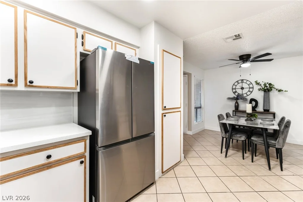 3151 Soaring Gulls, Las Vegas, NV 89128