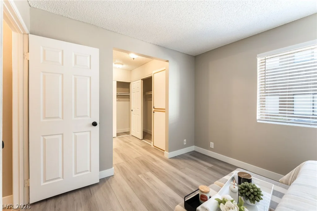 3151 Soaring Gulls, Las Vegas, NV 89128