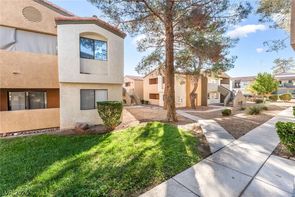 3151 Soaring Gulls, Las Vegas, NV 89128