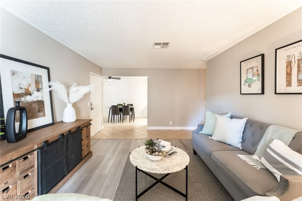3151 Soaring Gulls, Las Vegas, NV 89128