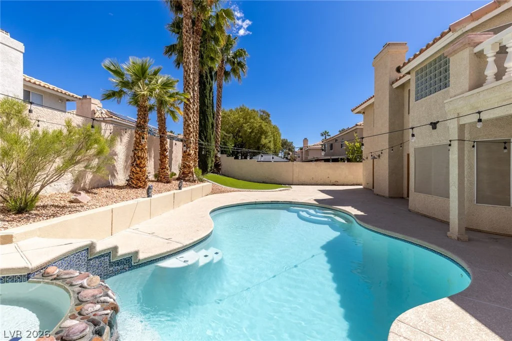 9312 Angelfish, Las Vegas, NV 89117
