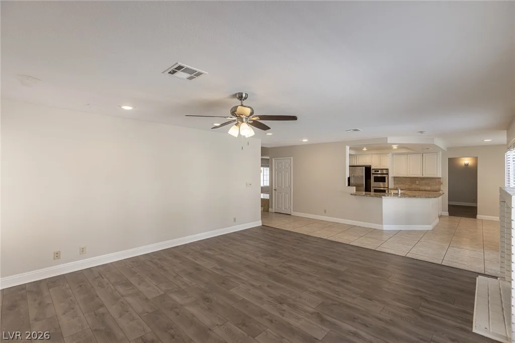 9312 Angelfish, Las Vegas, NV 89117