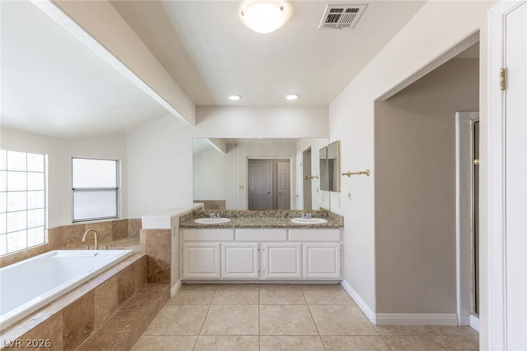 9312 Angelfish, Las Vegas, NV 89117