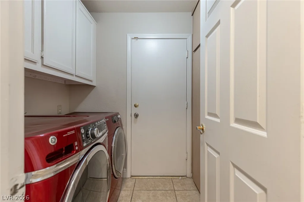 9312 Angelfish, Las Vegas, NV 89117