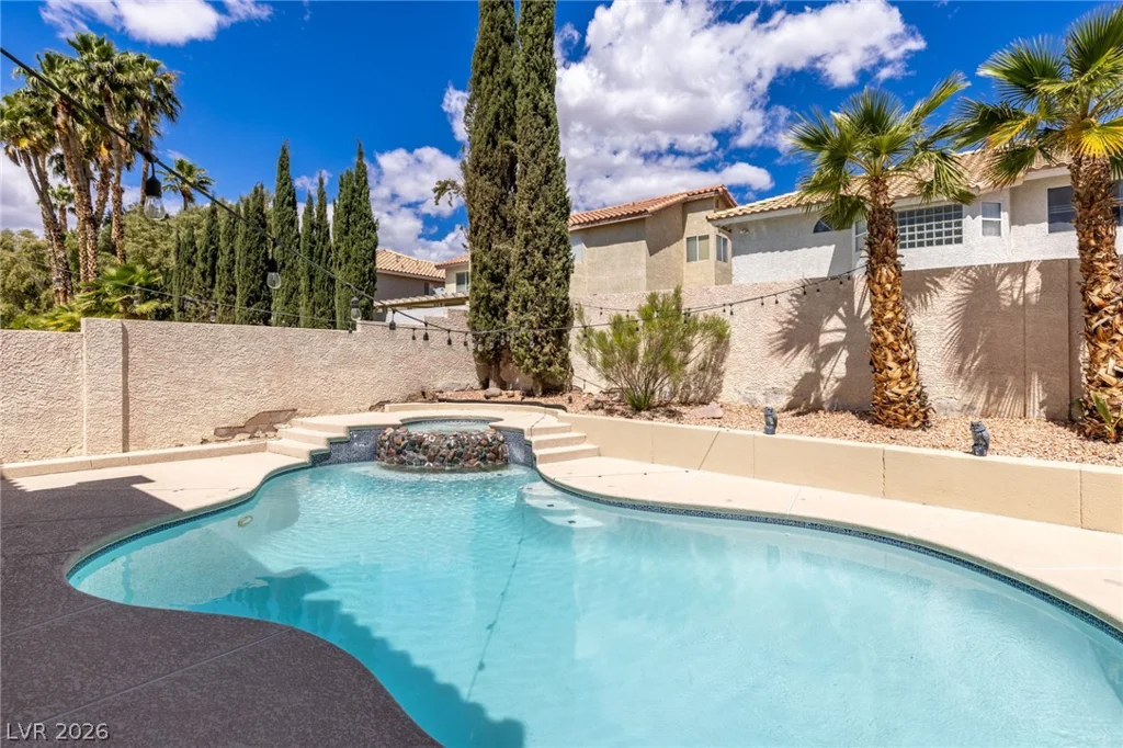 9312 Angelfish, Las Vegas, NV 89117