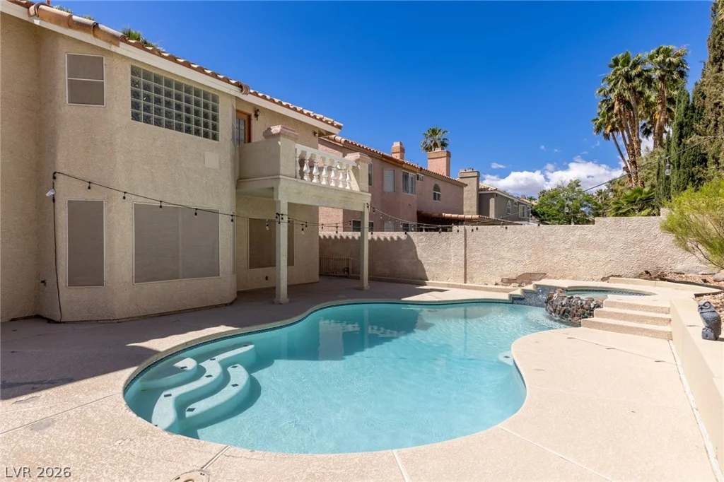 9312 Angelfish, Las Vegas, NV 89117