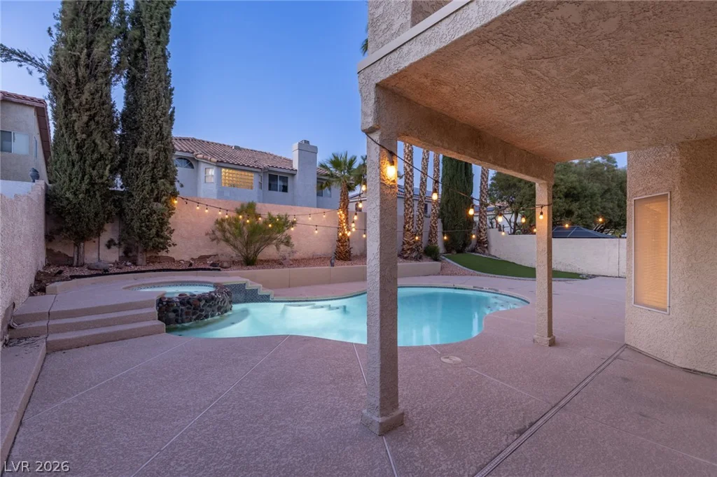 9312 Angelfish, Las Vegas, NV 89117