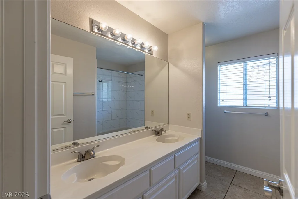 9312 Angelfish, Las Vegas, NV 89117