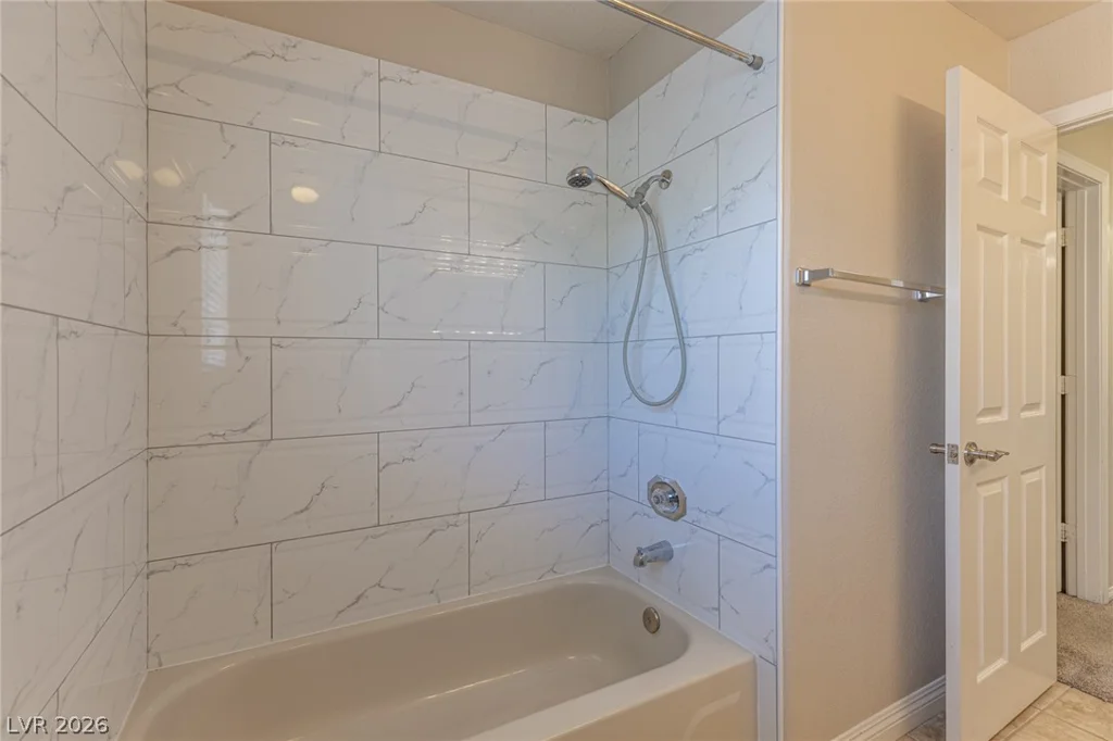 9312 Angelfish, Las Vegas, NV 89117