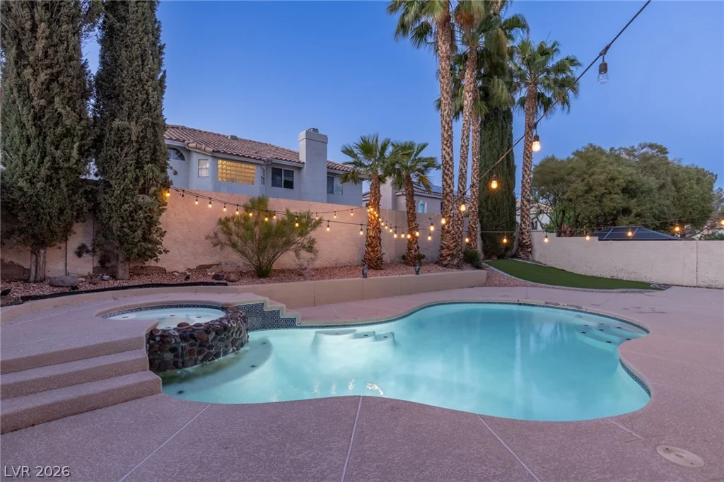 9312 Angelfish, Las Vegas, NV 89117