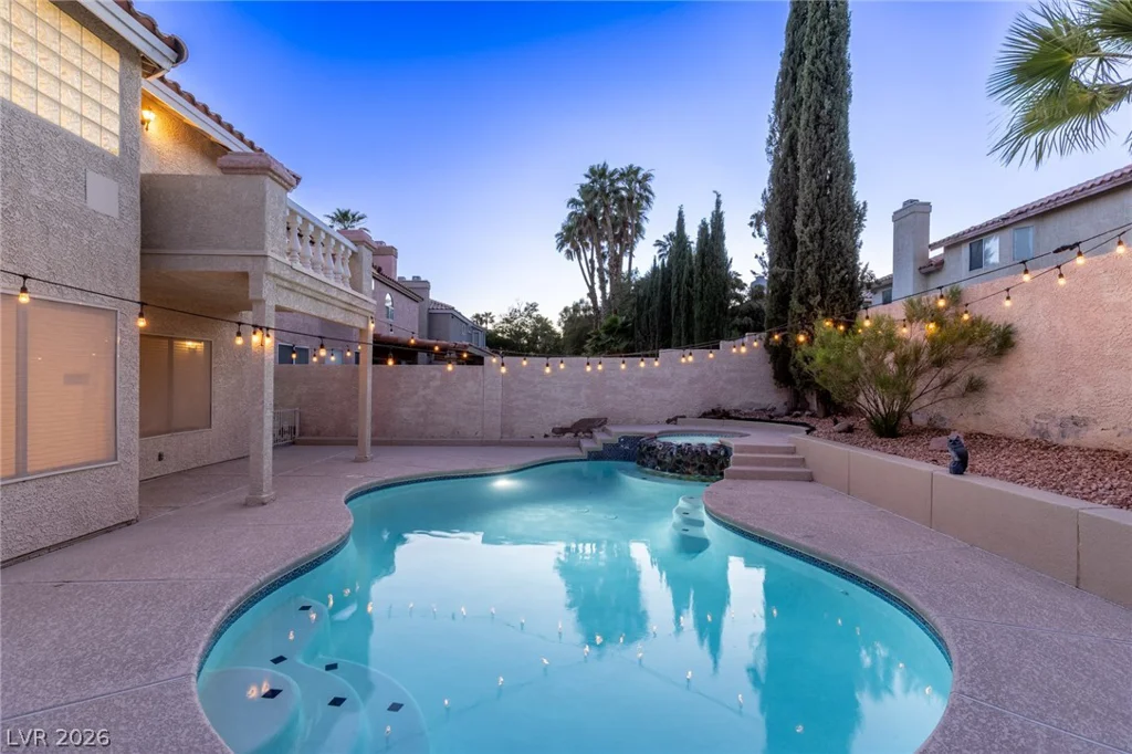 9312 Angelfish, Las Vegas, NV 89117