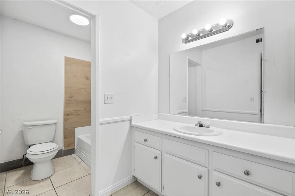 1405 Vegas Valley, Las Vegas, NV 89169