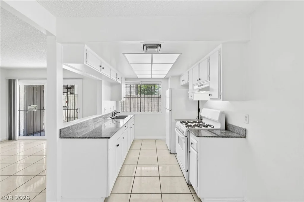 1405 Vegas Valley, Las Vegas, NV 89169