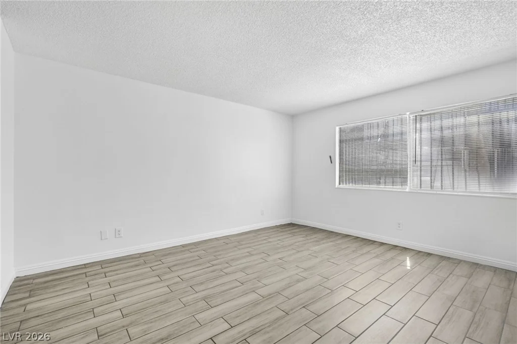 1405 Vegas Valley, Las Vegas, NV 89169