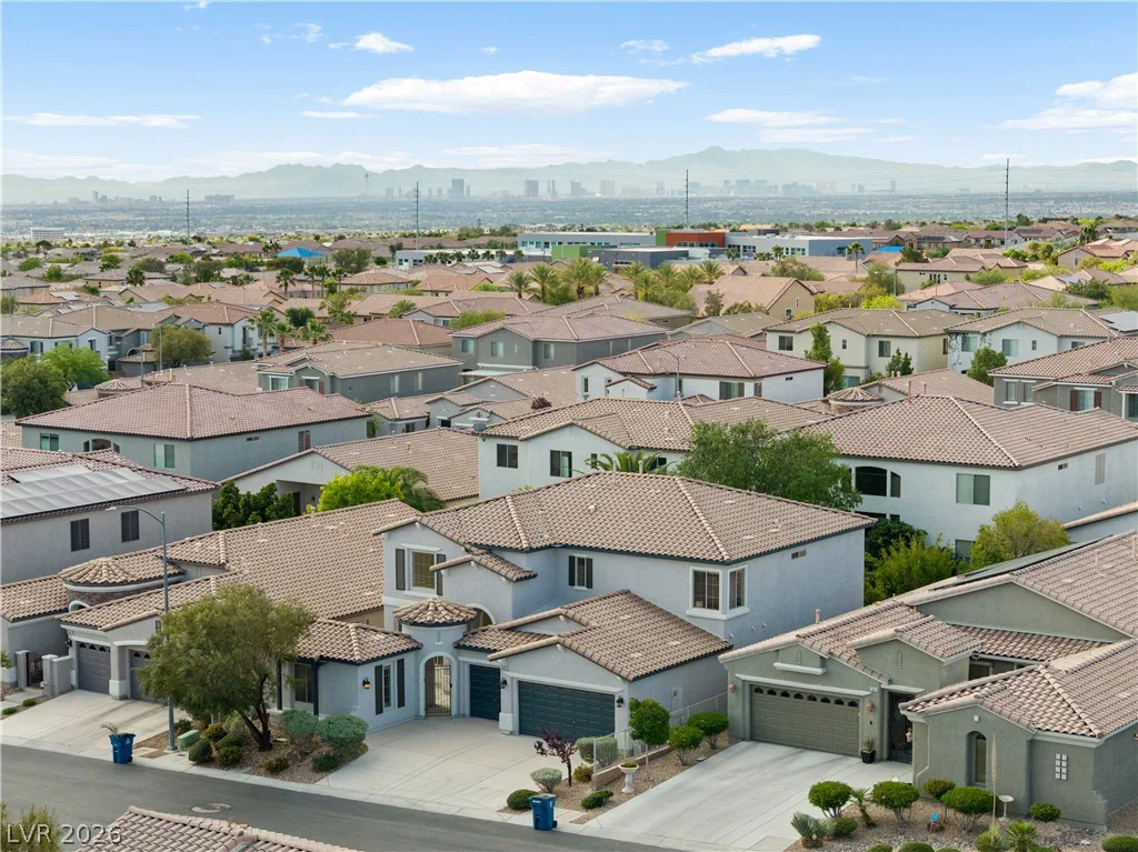 10009 Artistic Walk, Las Vegas, NV 89149