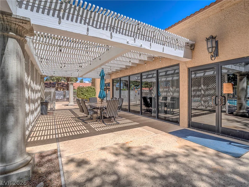 2851 Valley View, Las Vegas, NV 89102