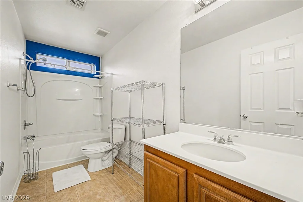 6228 Olympic Gold, North Las Vegas, NV 89031