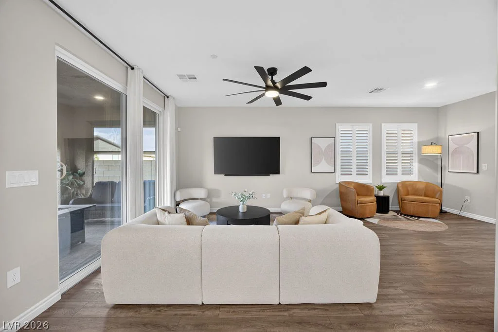 8854 Mountain Lion, Las Vegas, NV 89166