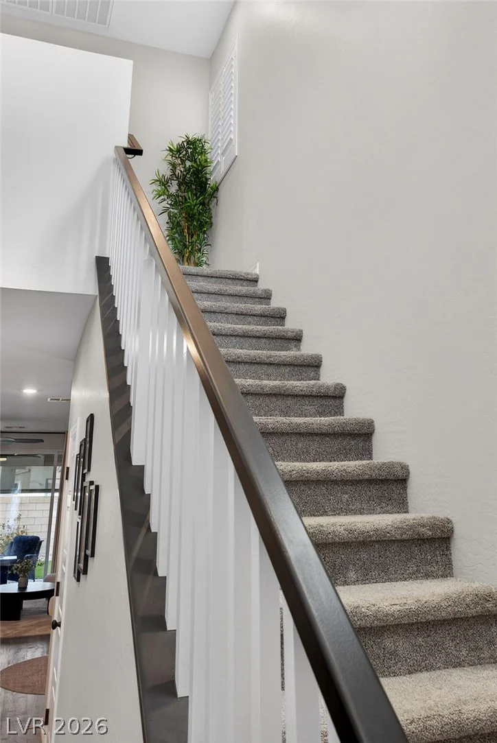 8854 Mountain Lion, Las Vegas, NV 89166
