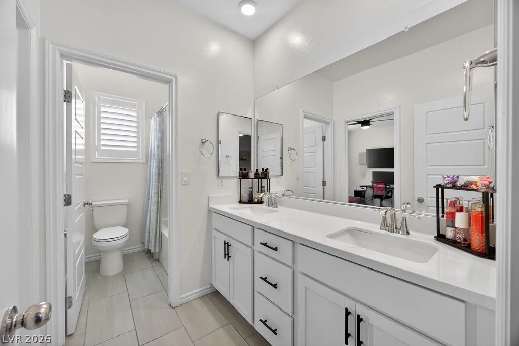 8854 Mountain Lion, Las Vegas, NV 89166