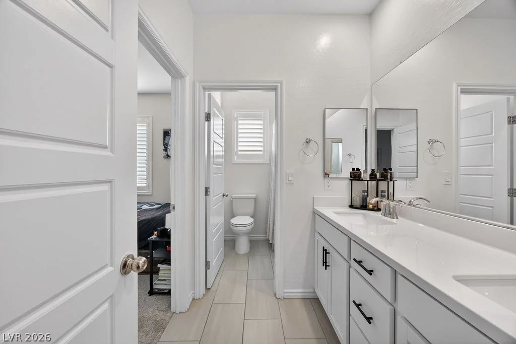 8854 Mountain Lion, Las Vegas, NV 89166