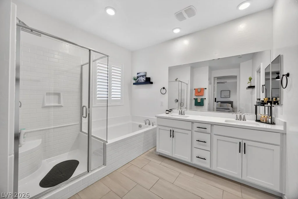 8854 Mountain Lion, Las Vegas, NV 89166