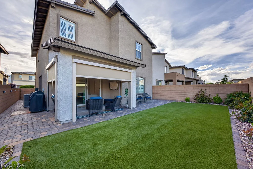 8854 Mountain Lion, Las Vegas, NV 89166