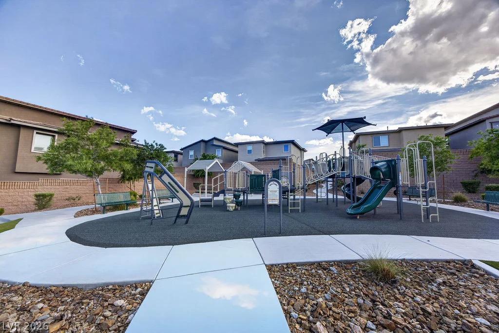 8854 Mountain Lion, Las Vegas, NV 89166